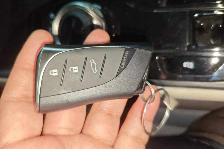 Used Lexus RZ 2023 450e All-Wheel Drive Luxury Edition
