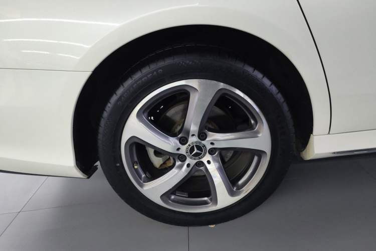 Used Mercedes-Benz E-Class 2018 E 200 L Sport 4MATIC
