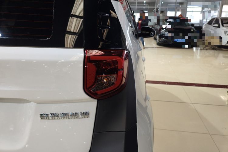 Used Chery Little Ant 2022 Sweet Pink Edition Half-Sugar Version Lithium Iron Phosphate 29.2 kWh 30 kW 301 km