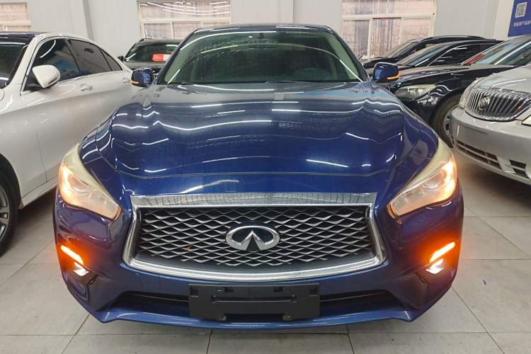 Used Infiniti Q50L 2018 2.0T Comfort Edition China VI Standard