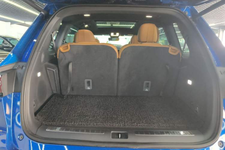 Used Li Auto ONE 2020 Extended-Range 6-Seater Version
