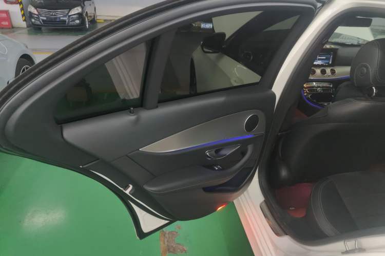 Used Mercedes-Benz E-Class 2017 E 200 Sport
