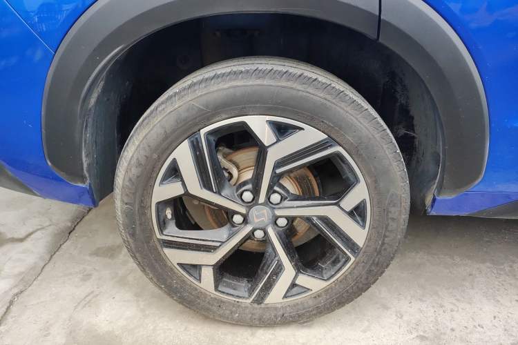 Used SOL X8 2021 300T DCT Prestige Smart Connect Edition 6 Seats
