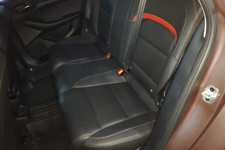 Used MG 5 2021 Revised Version 180 DVVT CVT Youth Luxury Edition