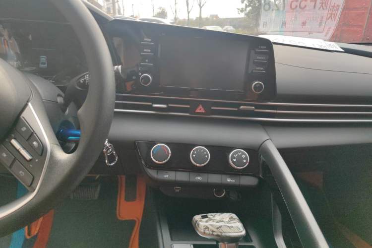 Used Hyundai Elantra 2023 1.5L CVT GLS Leading Edition
