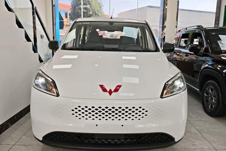 Used Wuling Hongguang New Energy 2025 Extended-Range Hybrid 50KM Comfort Version
