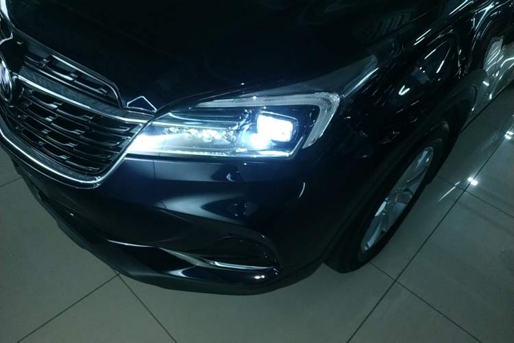 Used Buick Envision 2021 532T Two-Wheel-Drive Elite Version
