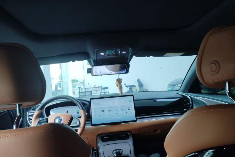 Used BYD Han 2022 DM-i 121KM Luxury Model