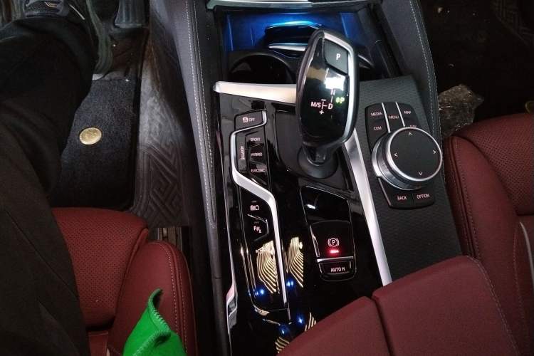 Used BMW 5 Series New Energy 2021 535Le Pioneer Edition M Sport Package
