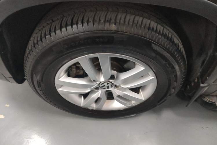 Used Volkswagen Tiguan 2015 1.8TSI Automatic Two-Wheel Drive Trend Edition