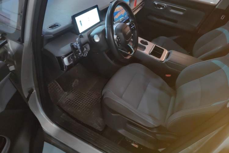 Used AION Y 2023 Plus 510 Enjoy Edition