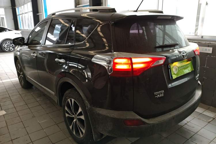 Used Toyota RAV4 2013 2.5L Automatic 4x4 Prestige Edition