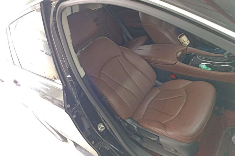 Used Buick Envision 2021 532T Two-Wheel-Drive Elite Version
