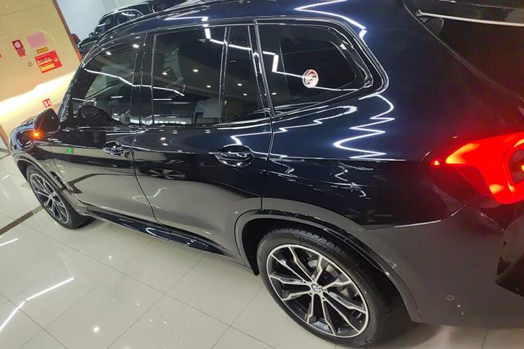 Used BMW X3 2023 Restyled xDrive30i Leading Edition M Night Sky Package
