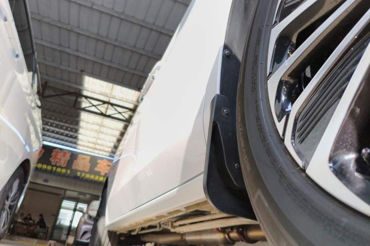 Used Buick GL8 New Energy 2025 Lu Shang Smart Enjoyment Edition 7-Seater
