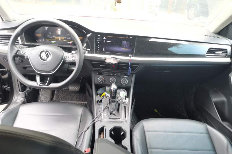 Used Volkswagen Lavida 2021 1.5L Automatic Comfort Edition