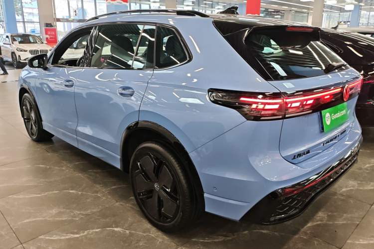 Used Volkswagen Tiguan L 2024 PRO 380TSI Four-Wheel Drive R-Line Prestige Edition
