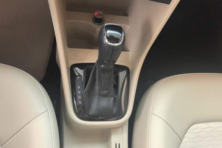 Used Skoda Rapid 2013 1.6L Automatic Smart Selection Model
