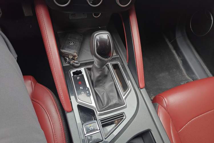 Used Dongfeng Fengon 500 2022 1.5L CVT Luxury Edition