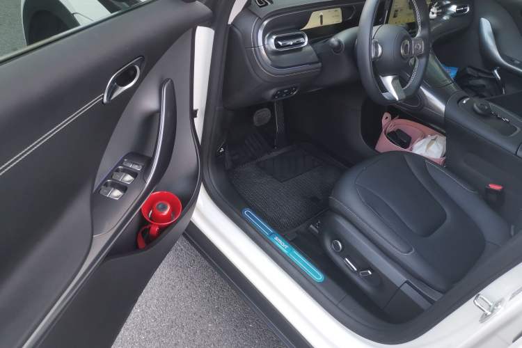 Used  #1 2024 Dynamic Standard Edition
