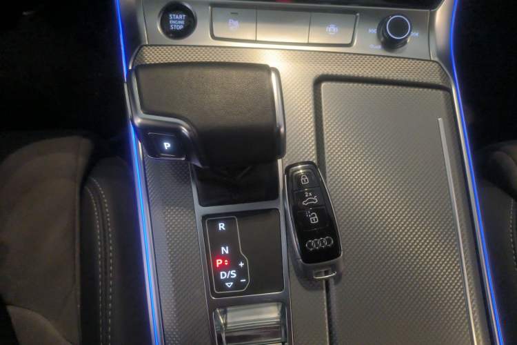 Used Audi A6L 2023 Revised 40 TFSI Luxury Dynamic Edition
