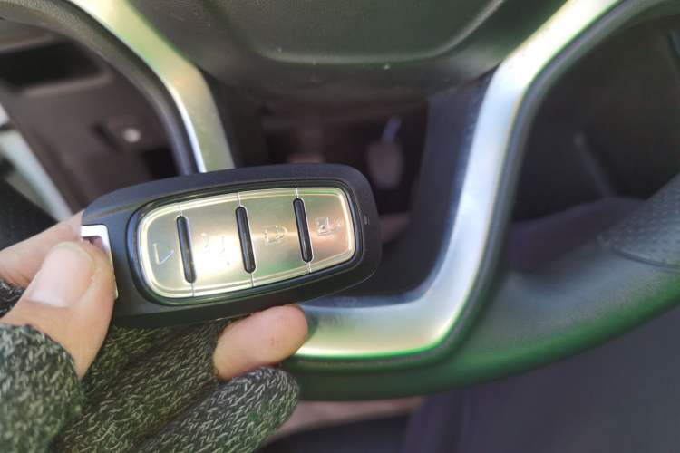 Used Roewe i5 2021 1.5L Manual Platinum Edition