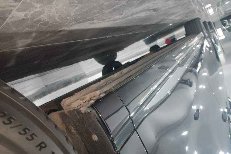 Used Hongqi HQ9 2023 2.0T Smart Connect Flagship Edition
