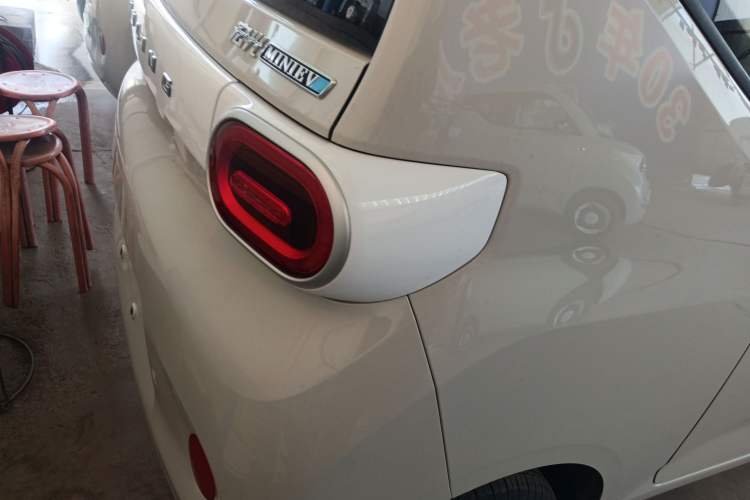 TDK.VehicleDetails.img