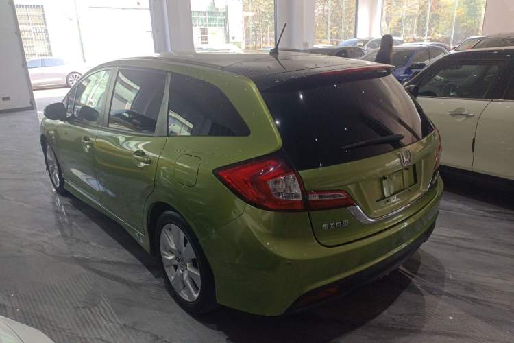 Used Honda Jade 2014 1.8L Automatic Comfort Elite Version 5 Seats