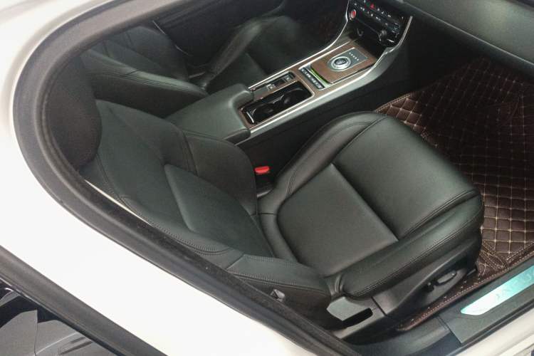 Used Jaguar XFL 2020 XFL 2.0T P200 Two-Wheel-Drive Elite Edition
