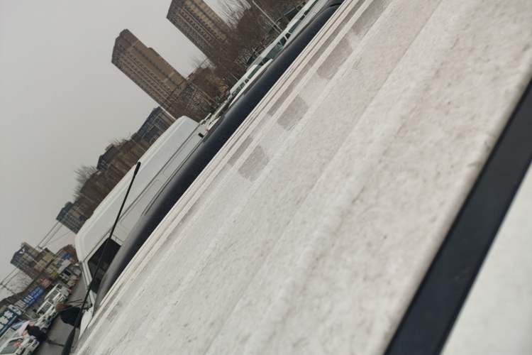 Used Wuling Yangguang 2024 300KM Comfort Version Passenger Van 75kW
