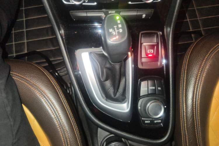 Used BMW 2 Series Active Tourer 2016 218i Fashion Model
