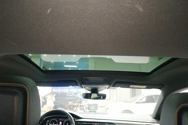 Used Volkswagen FAW-Volkswagen CC 2023 380TSI Striking Edition
