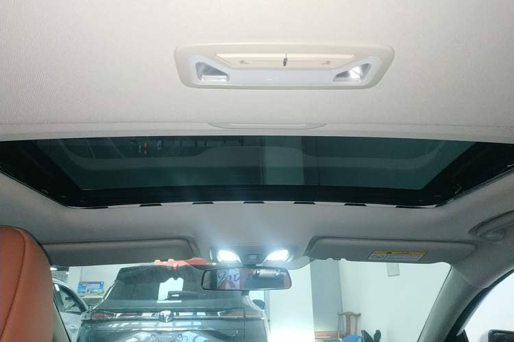 Used Changan Eado 2024 PLUS Blue Whale NE 1.4T GDI DCT High-Energy Edition
