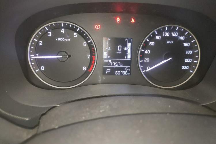 Used Hyundai ix25 2015 1.6L Automatic Two-Wheel Drive Smart GLS Trim