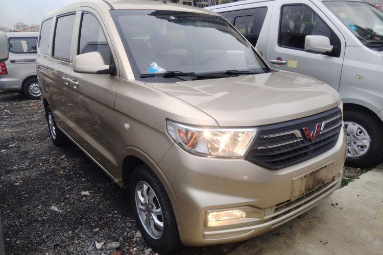 Used Wuling Hongguang V 2022 1.5L Enjoy Edition Hydraulic Power Steering LAR