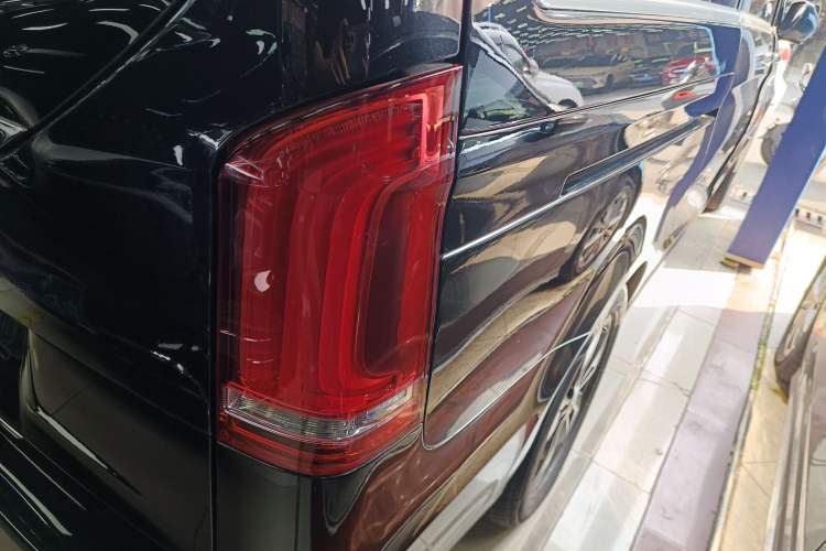 Used Mercedes-Benz V-Class 2020 V 260 Prestige Edition
