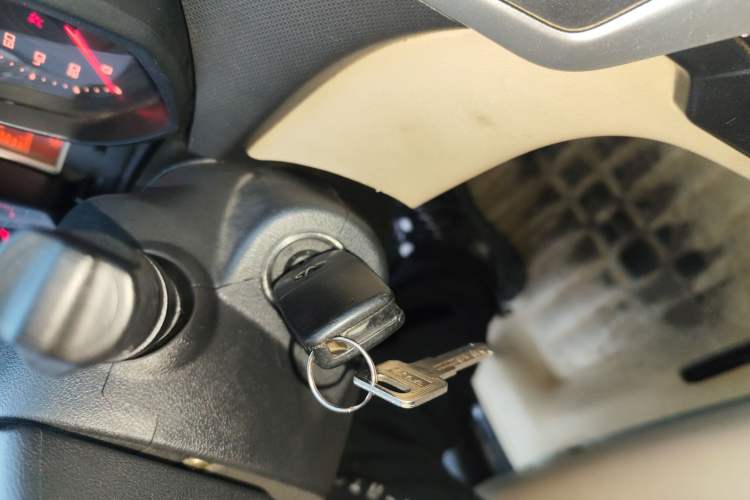 Used Chery Fengyun 2 2013 Hatchback 1.5L Manual Ruiyi Edition
