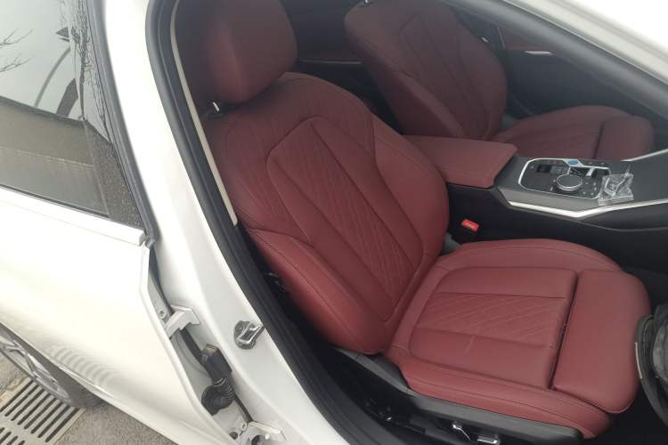 Used BMW i3 2025 eDrive 35 L