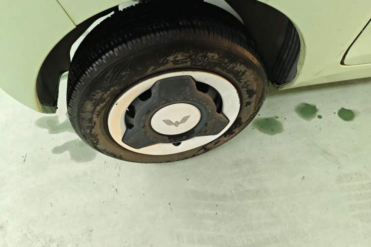 Used Wuling Hongguang MINIEV 2021 Macaron Premium Model – Lithium Iron Phosphate
