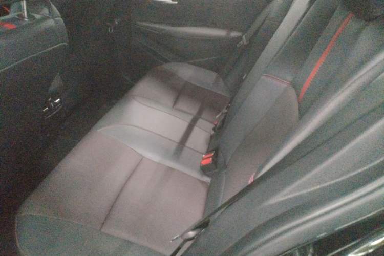 Used Toyota Levin 2022 Dual-Motor 1.8H E-CVT Sport Edition
