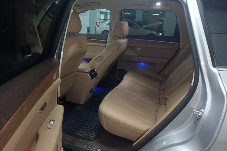 Used Hima AITO M7 2024 1.5T Rear-Drive Plus Version 5 Seats