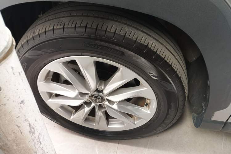 Used Toyota Corolla Cross 2023 2.0L Pioneer Edition