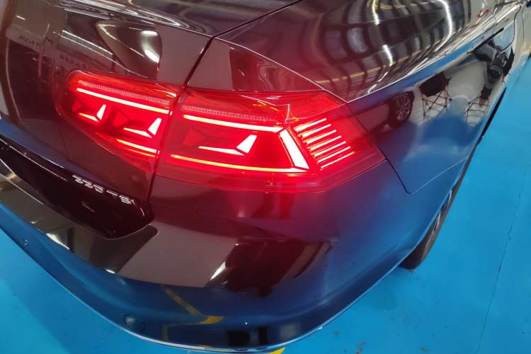 Used Volkswagen Magotan 2020 330TSI DSG Leading Model
