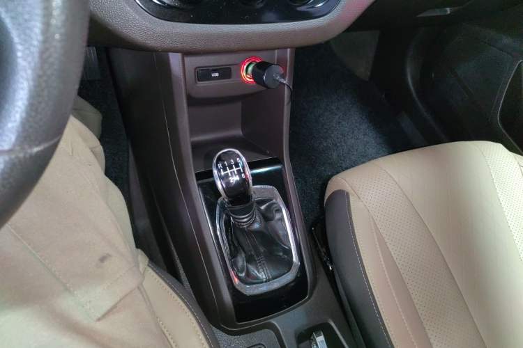 Used Baojun 310W 2017 1.5L Manual Fashion Edition China VI