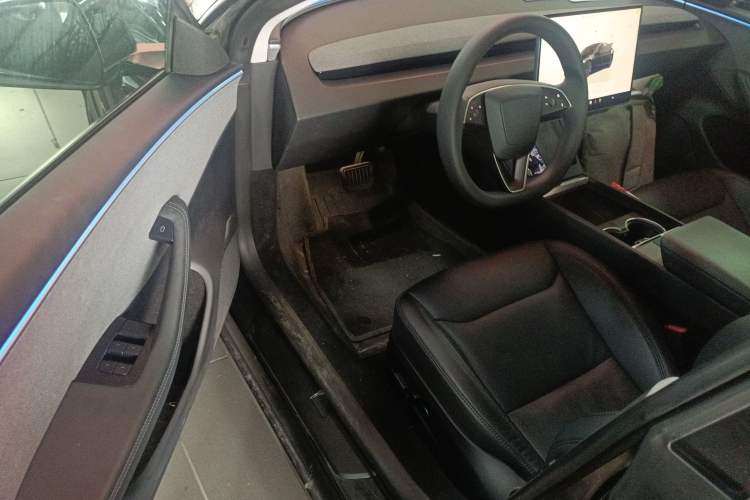 Used Tesla Model 3 2023 Rear-Wheel-Drive Version