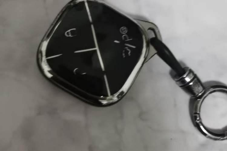 Used Wuling Bingo PLUS 2024 330 km Range Five-Seater Version
