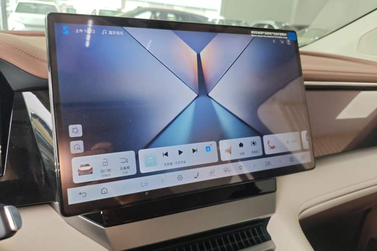 Used BYD Xia 2025 DM-i 1.5T 180km Excellence Model
