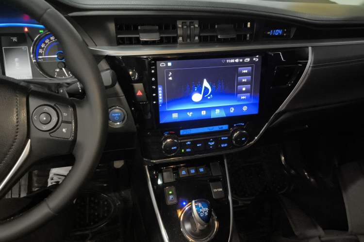 Used Toyota Corolla 2016 Dual-Engine 1.8L E-CVT Elite Edition
