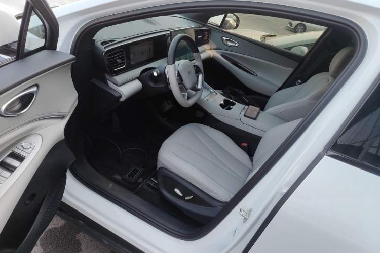 Used BYD Sealion 06 New Energy 
